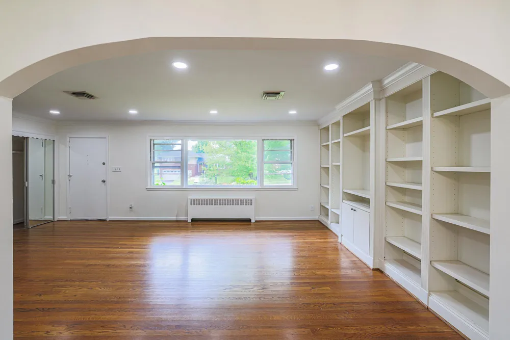 2302 FARRINGDON ROAD Baltimore, MD 21209