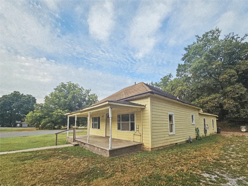 310 Wilson Avenue Tahlequah, OK 74464