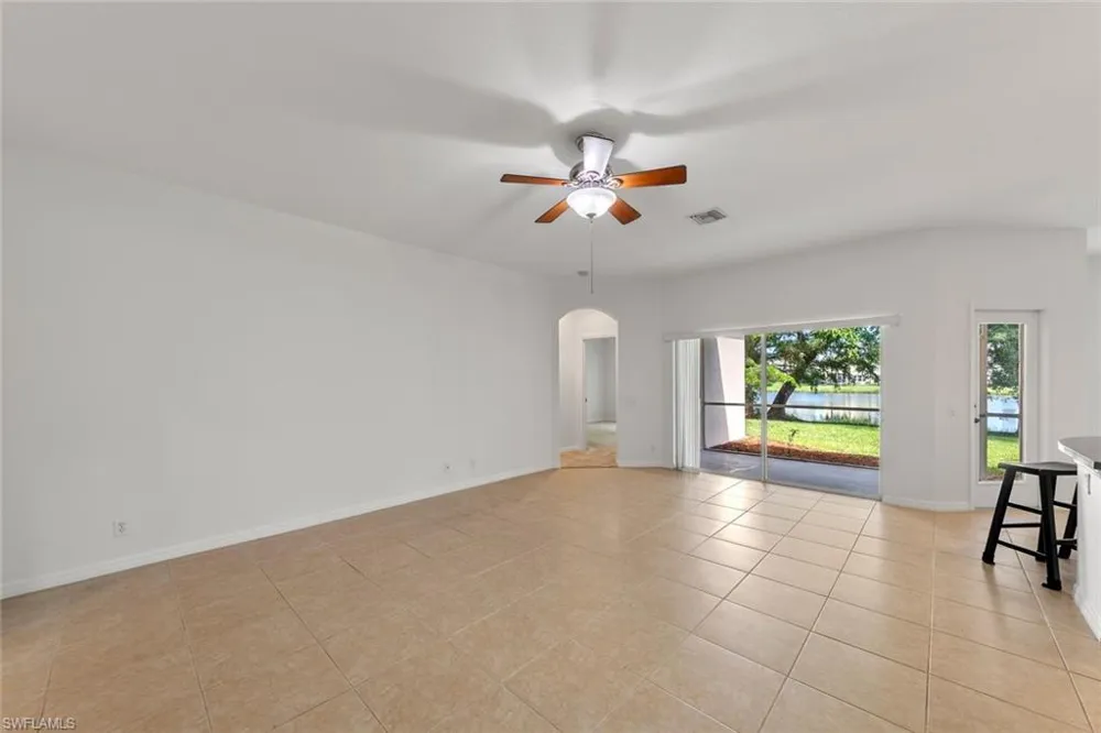 2410 Verdmont Court Cape Coral, FL 33991