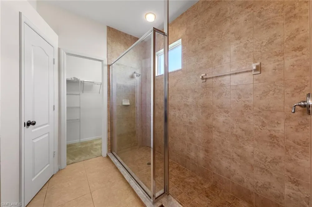 2410 Verdmont Court Cape Coral, FL 33991