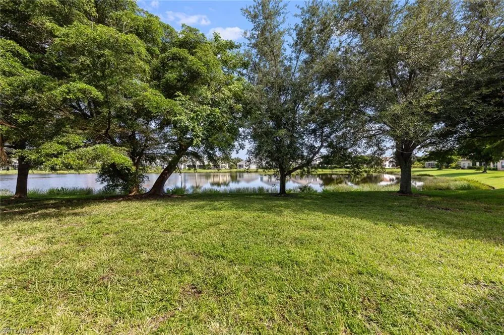 2410 Verdmont Court Cape Coral, FL 33991