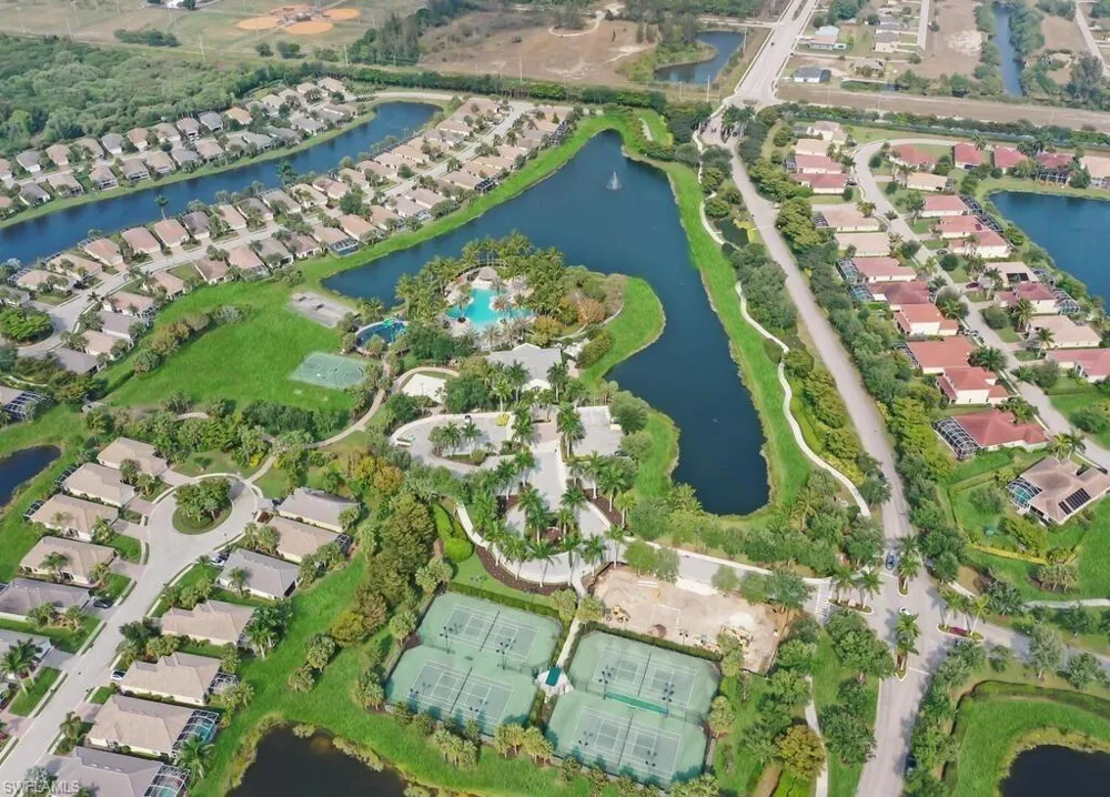 2410 Verdmont Court Cape Coral, FL 33991