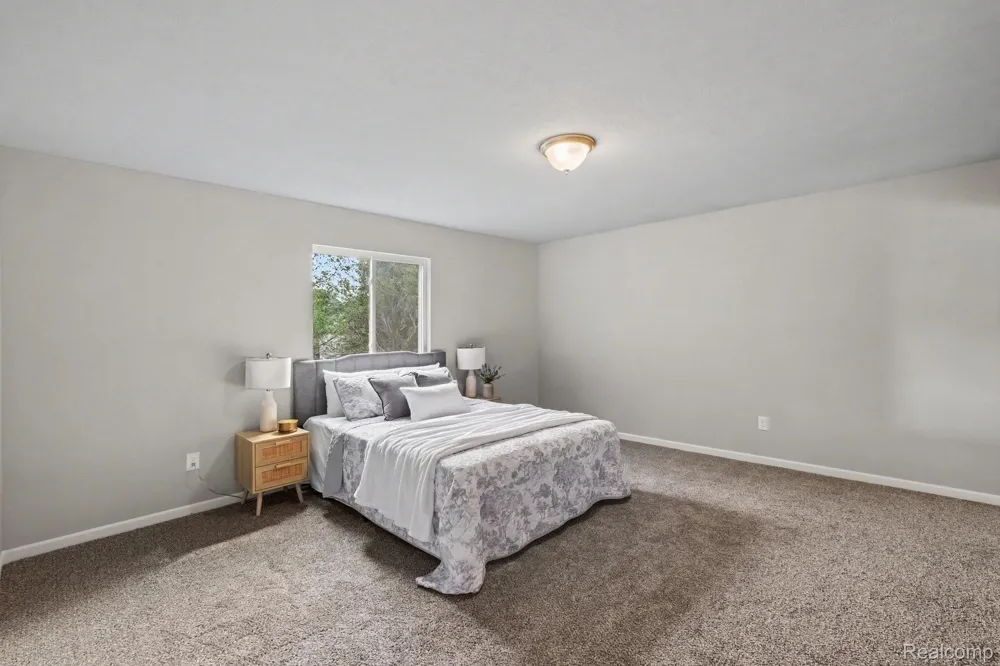 10880 Constant Drive Allendale Charter Township, MI 49401