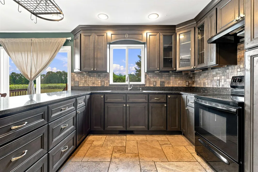 5064 Meadow Crest Circle Grand Blanc Charter Township, MI 48442