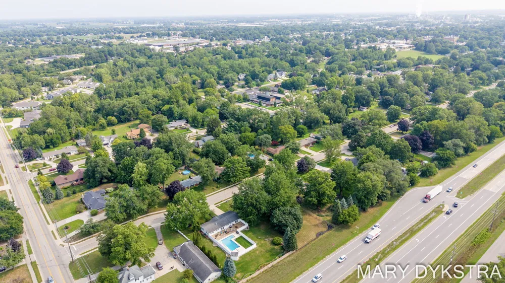 585 Huizenga Avenue Zeeland City, MI 49464