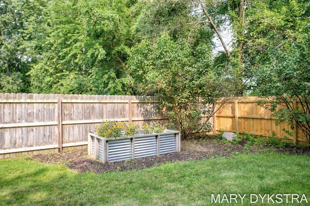 585 Huizenga Avenue Zeeland City, MI 49464