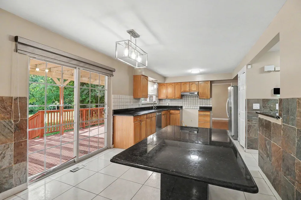 6021 Fairbrook Drive West Bloomfield Charter Township, MI 48322