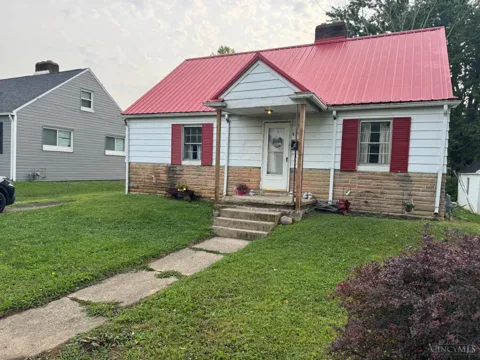 231 Edgewood Avenue