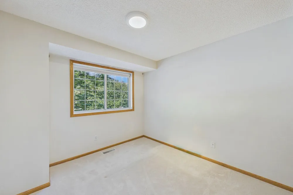 1744 Maple Court Falcon Heights, MN 55113