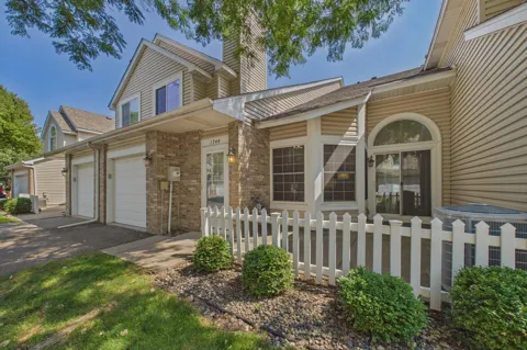 1744 Maple Court
