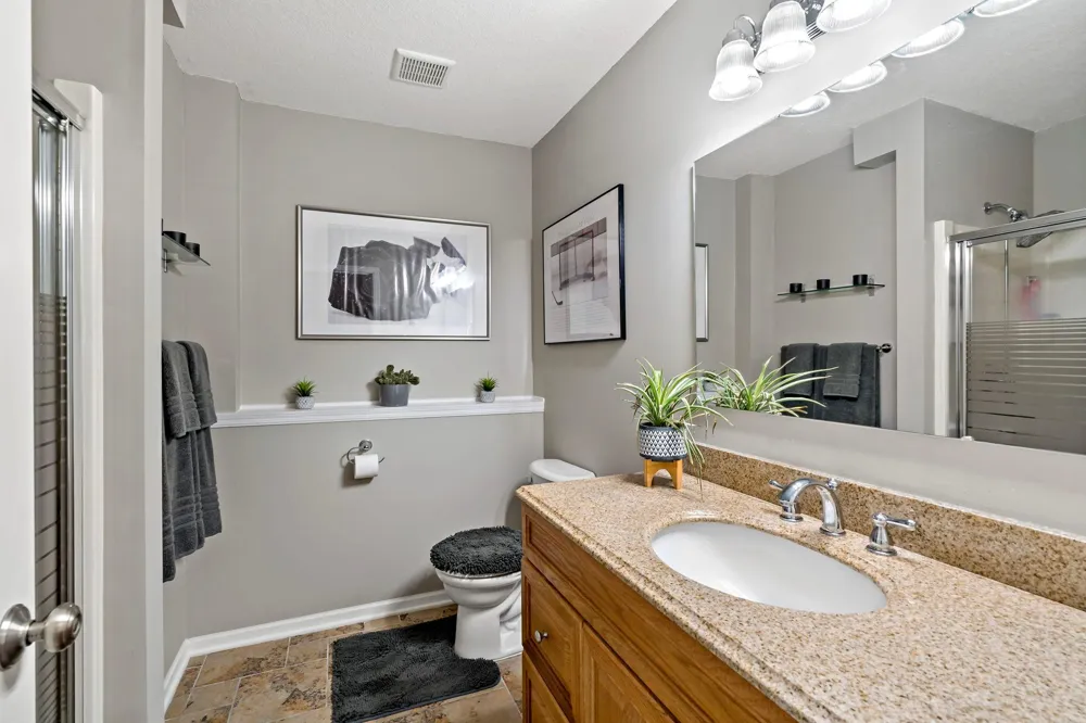 842 Sterling Street S Maplewood, MN 55119