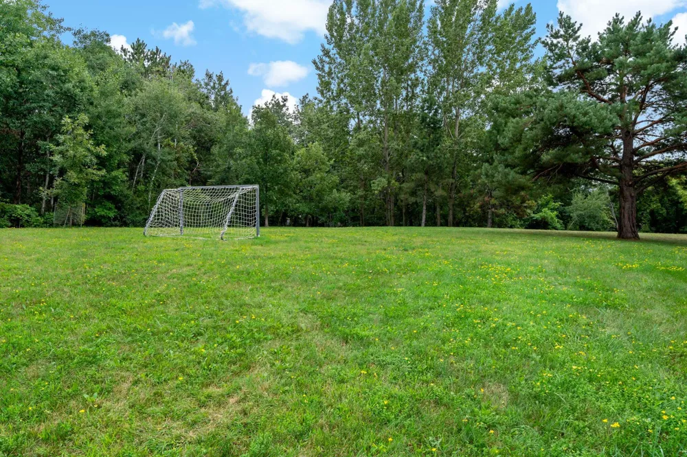 842 Sterling Street S Maplewood, MN 55119