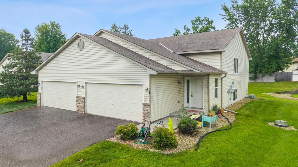 11109 Frankfort Parkway NE Saint Michael, MN 55376