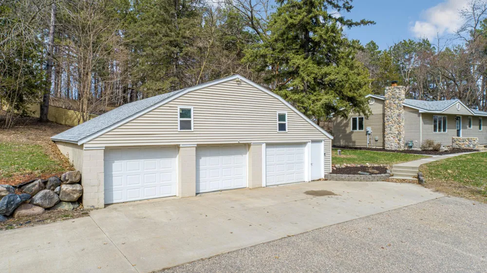 5210 Mount Carmel Road Carver, MN 55315