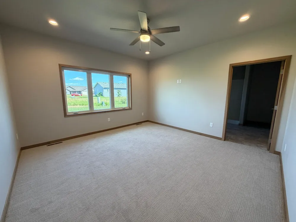 6732 130th Avenue SE #North Lisbon, ND 58054