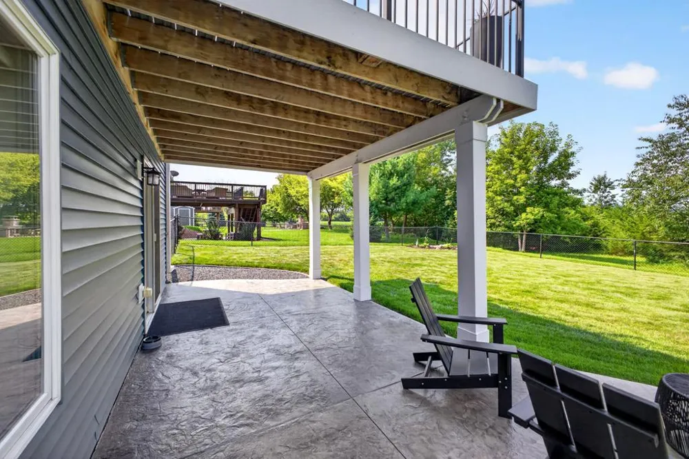 1256 Lone Stone Court SE Chatfield, MN 55923