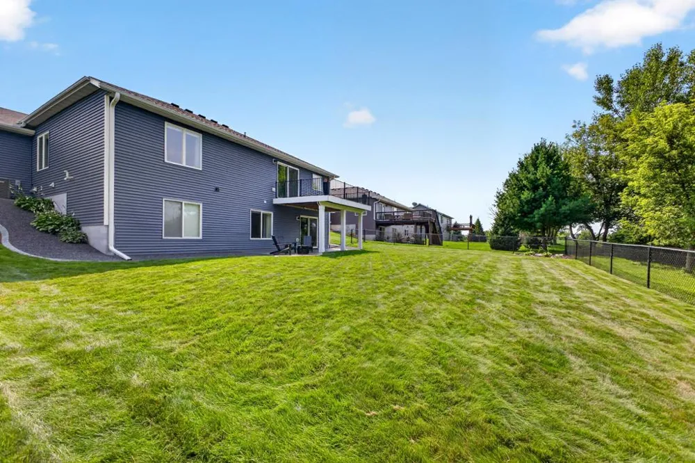1256 Lone Stone Court SE Chatfield, MN 55923