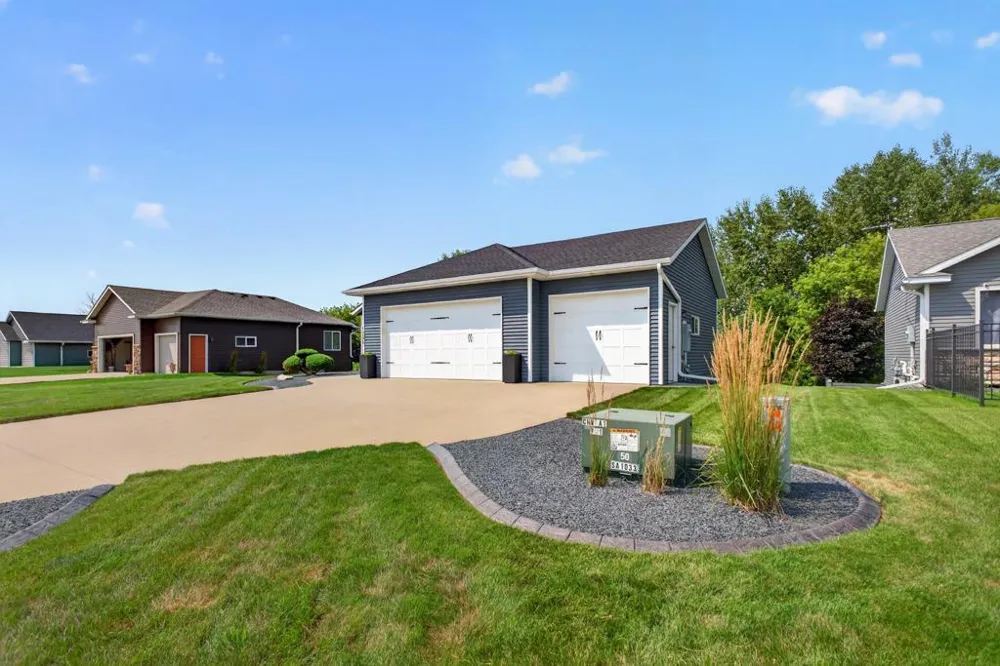 1256 Lone Stone Court SE Chatfield, MN 55923