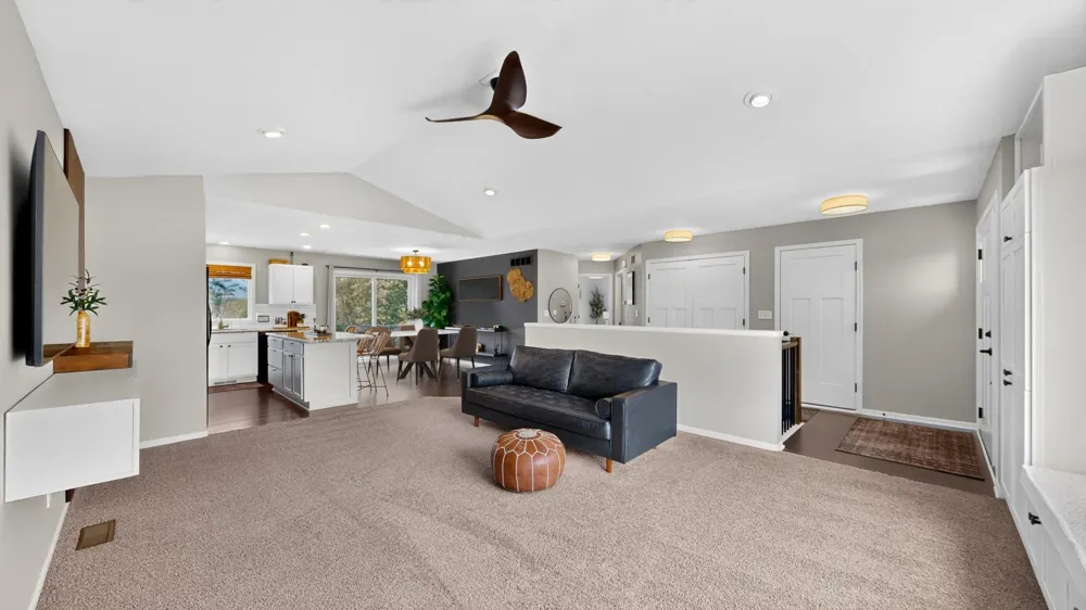 1256 Lone Stone Court SE Chatfield, MN 55923