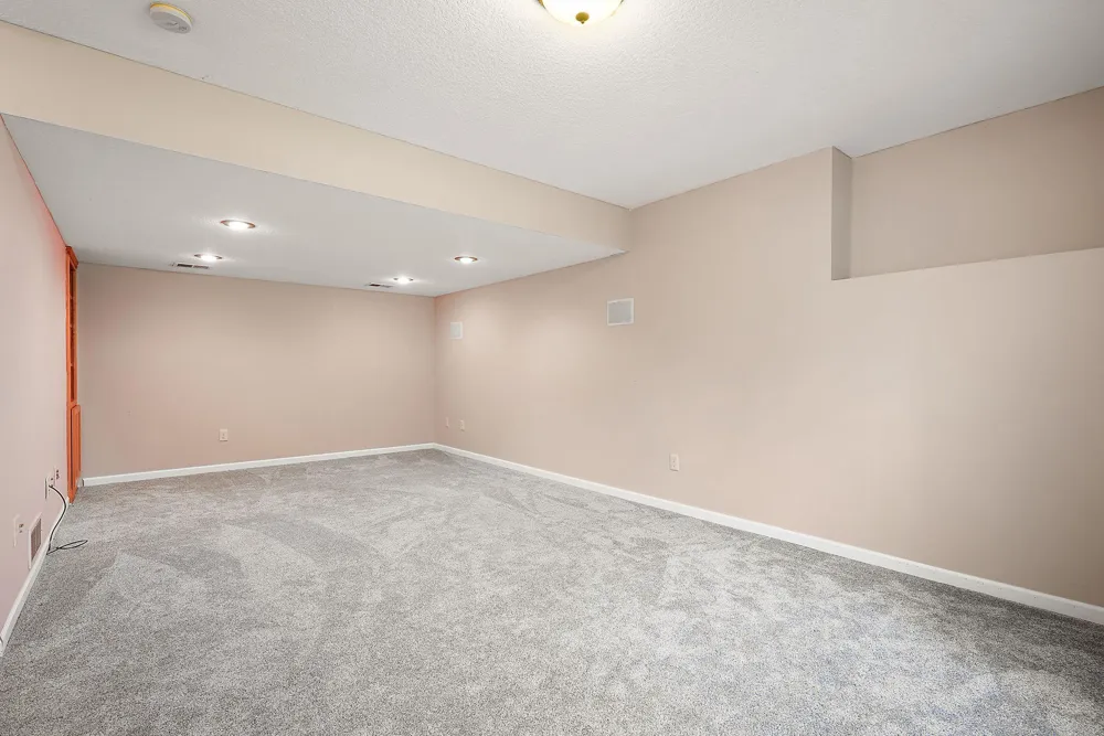17872 Tyler Street NW Elk River, MN 55330