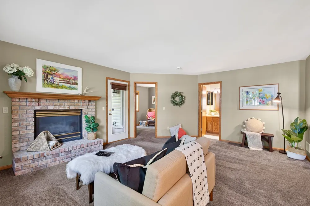 1143 Mckusick Road Lane Stillwater, MN 55082