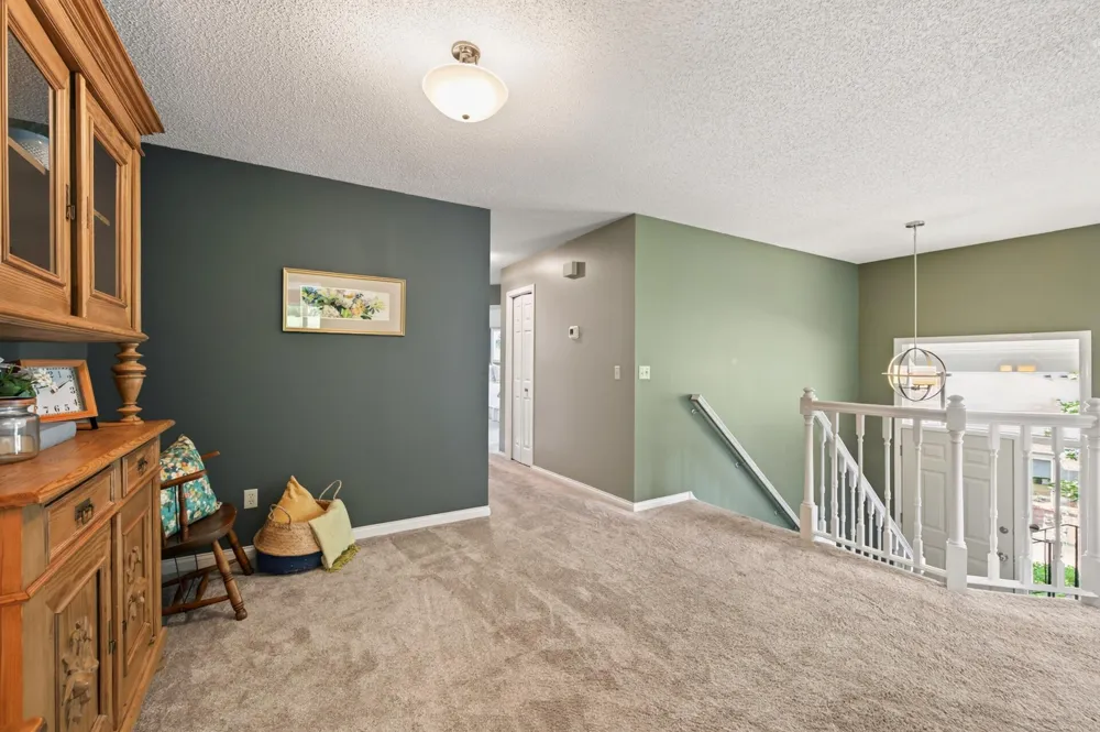 1143 Mckusick Road Lane Stillwater, MN 55082