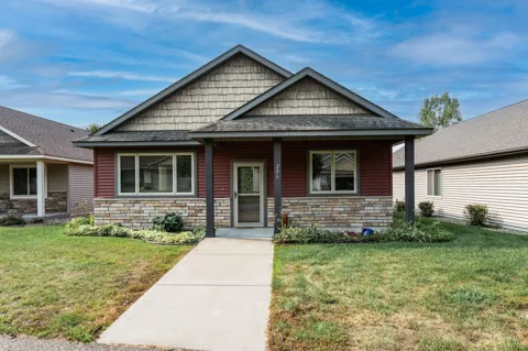206 W Cemetery Road