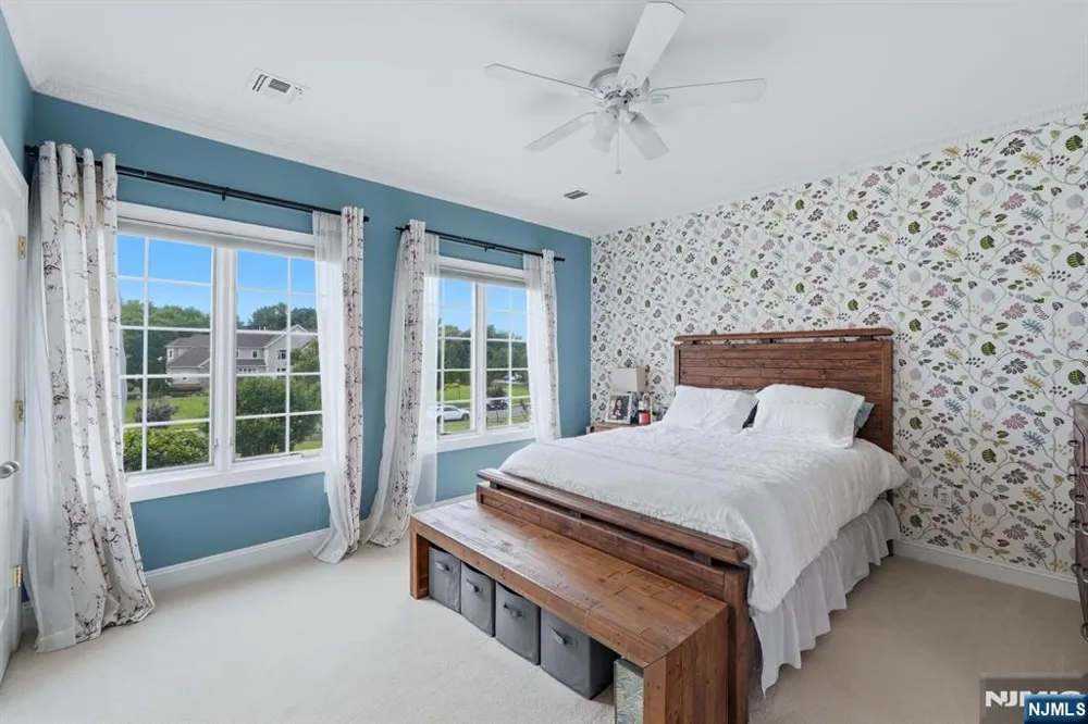 7 Crystal Court Manalapan, NJ 07726