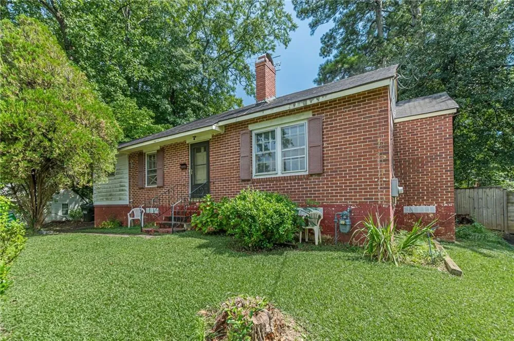 612 Cofield Drive Hapeville, GA 30354
