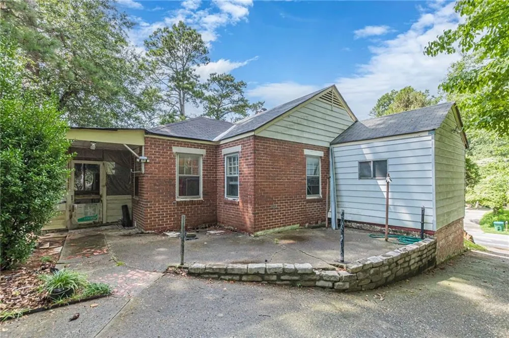 612 Cofield Drive Hapeville, GA 30354