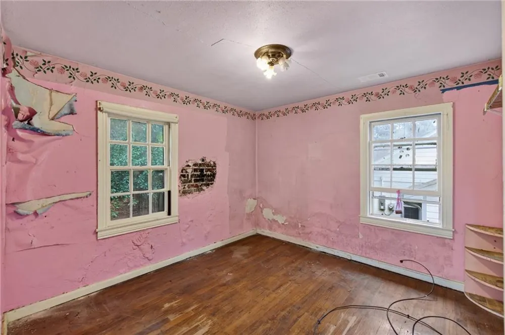 612 Cofield Drive Hapeville, GA 30354