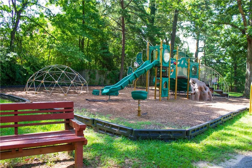 612 Cofield Drive Hapeville, GA 30354