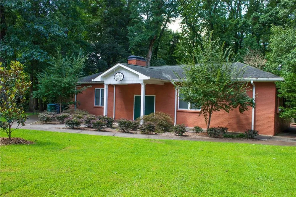 612 Cofield Drive Hapeville, GA 30354