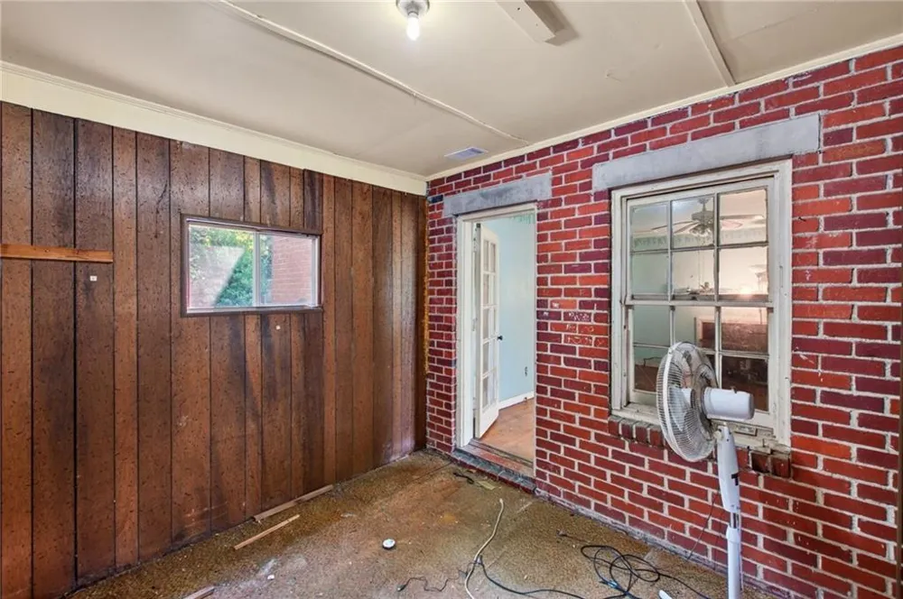 612 Cofield Drive Hapeville, GA 30354