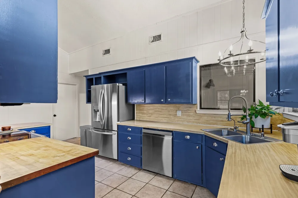 2403 County Road 2224 Decatur, TX 76234