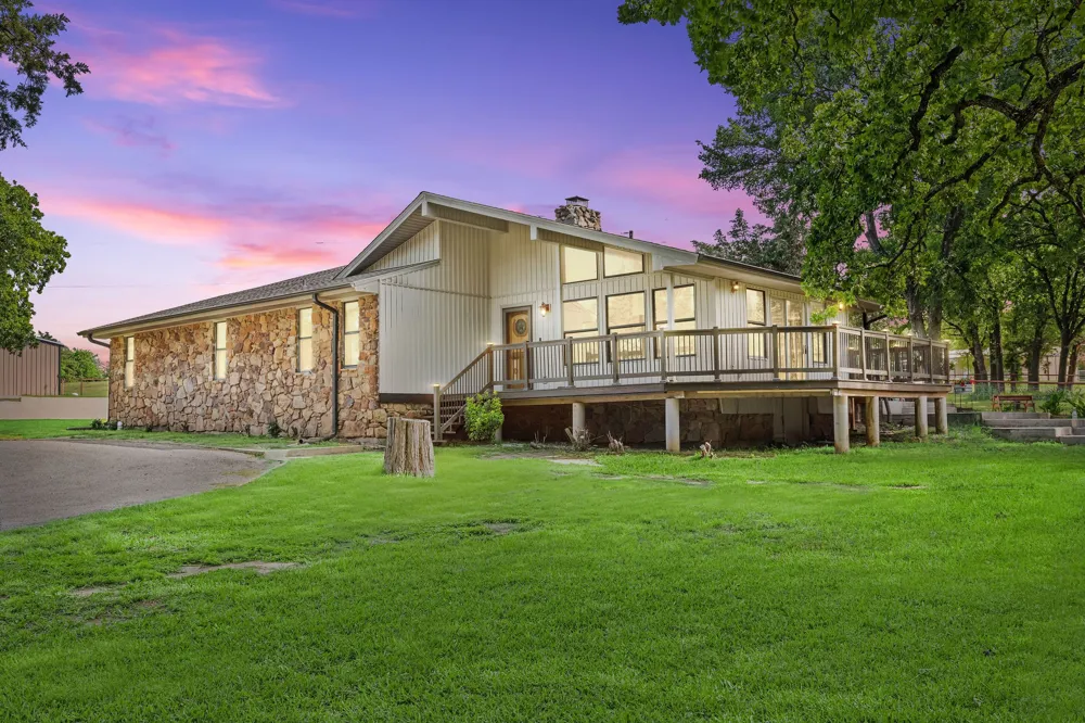 2403 County Road 2224 Decatur, TX 76234