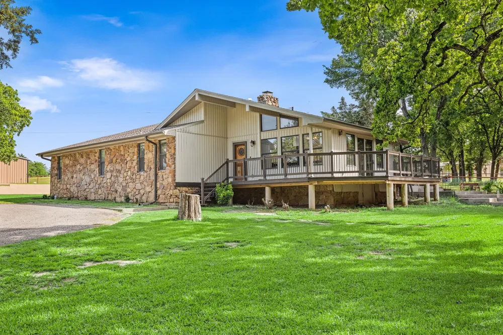 2403 County Road 2224 Decatur, TX 76234