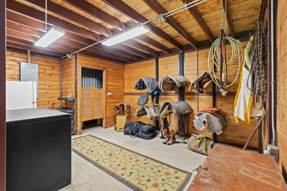 2403 County Road 2224 Decatur, TX 76234