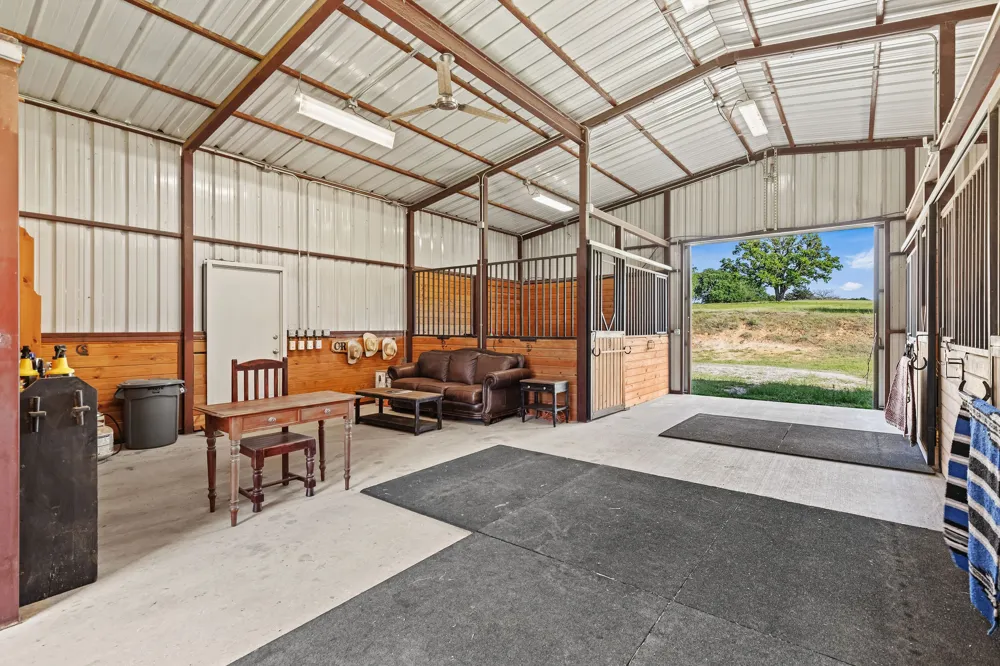 2403 County Road 2224 Decatur, TX 76234