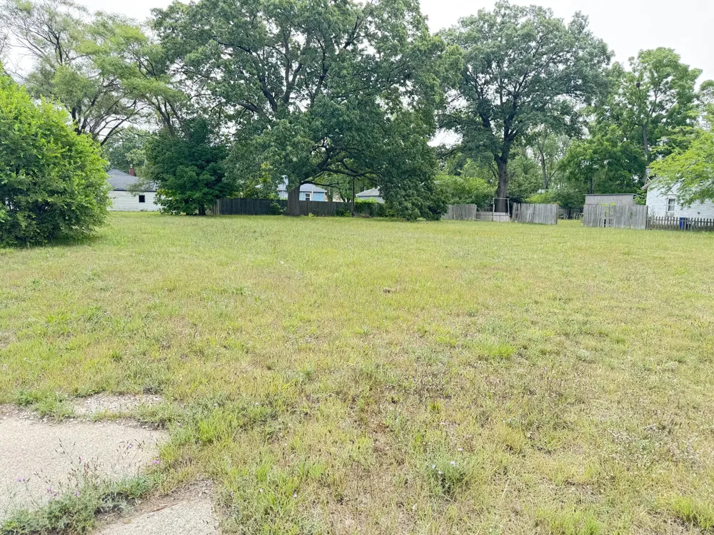 1710 Madison Street Muskegon, MI 49442
