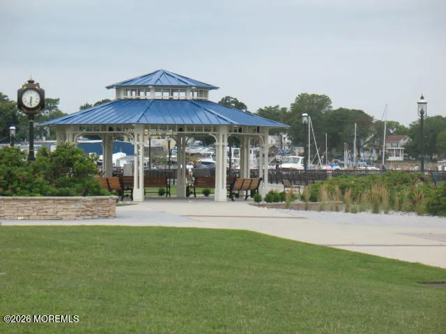 38 Oak Street Keyport, NJ 07735
