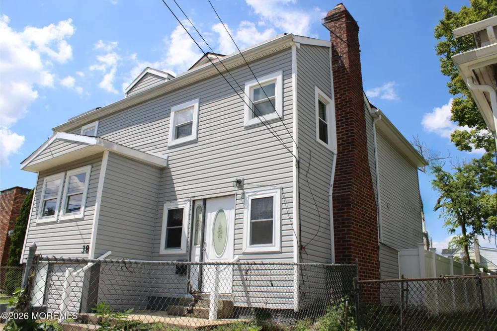 38 Oak Street Keyport, NJ 07735