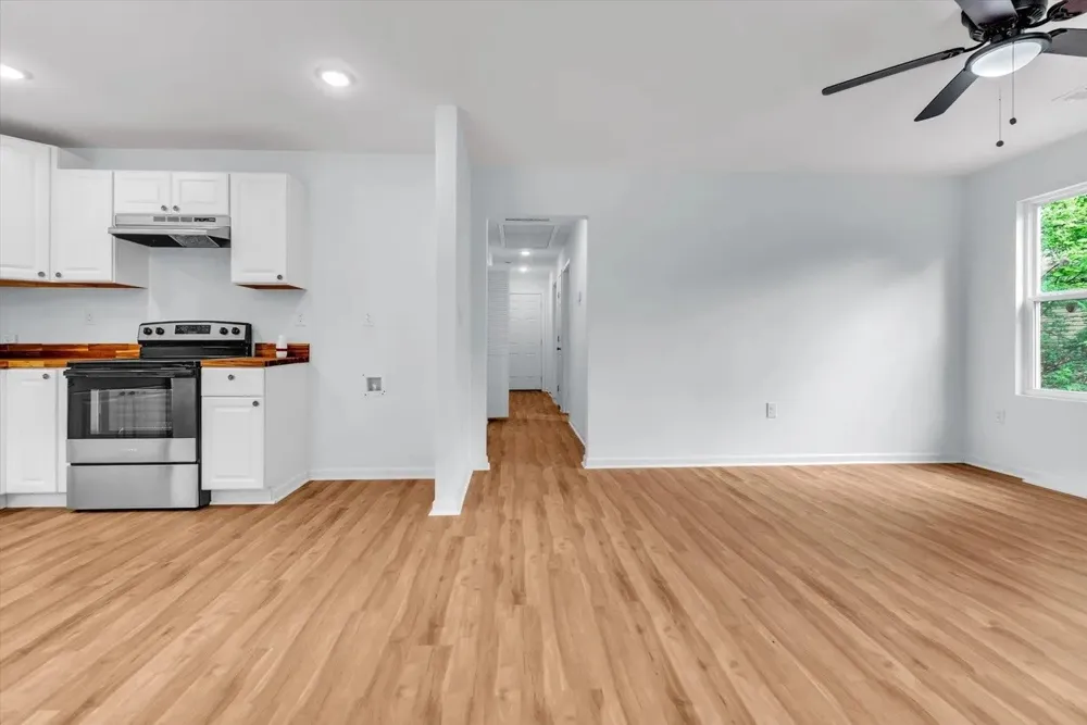 2922 Semmes St Memphis, TN 38114