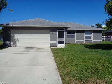 3521 Santa Barbara Boulevard