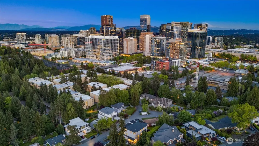 1331 102nd Avenue NE Bellevue, WA 98004