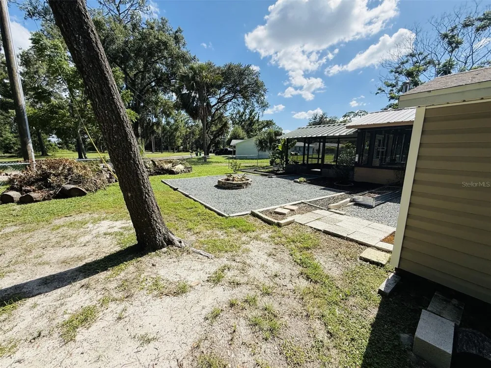 39048 BLUE JAY AVENUE Zephyrhills, FL 33542
