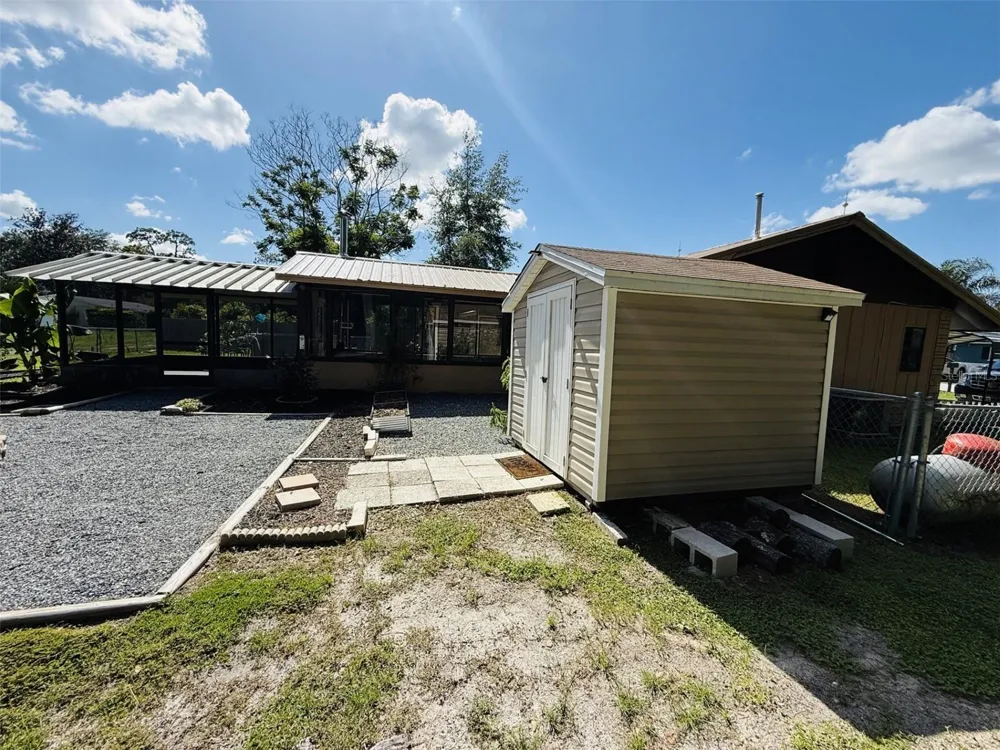 39048 BLUE JAY AVENUE Zephyrhills, FL 33542