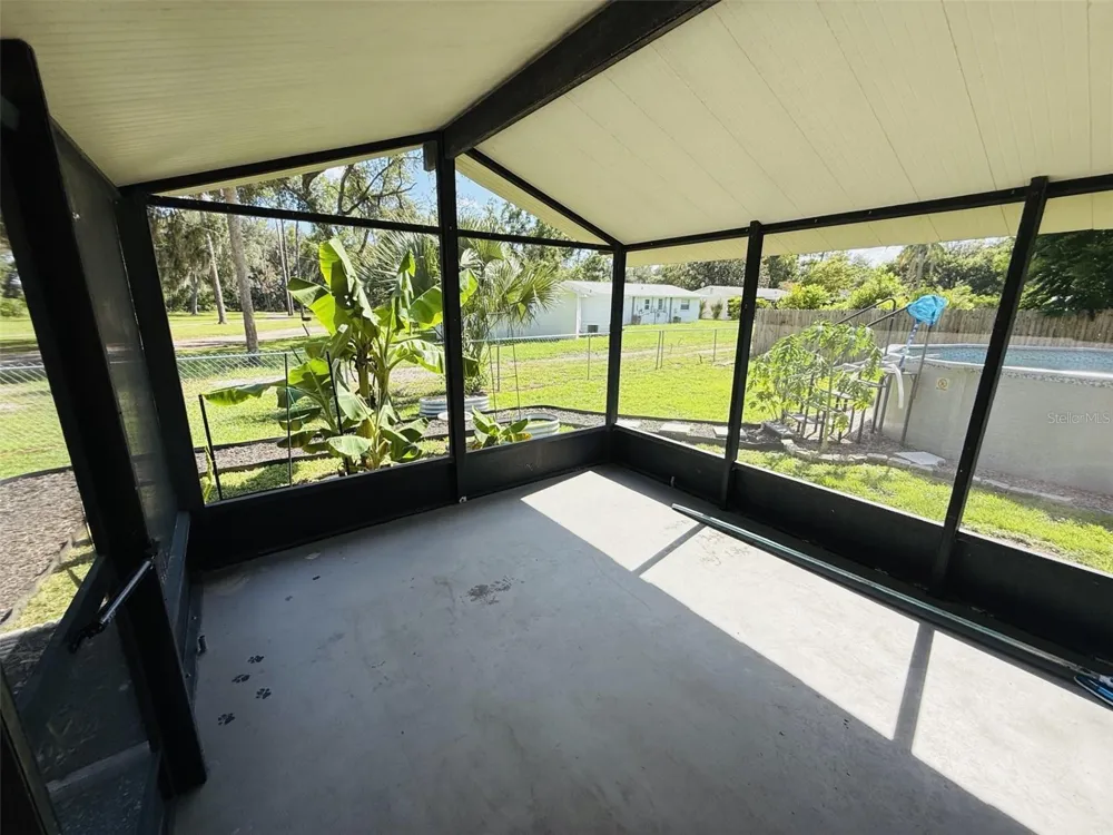 39048 BLUE JAY AVENUE Zephyrhills, FL 33542
