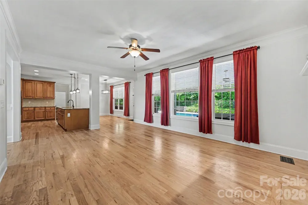 2858 Scarborough Court Gastonia, NC 28054