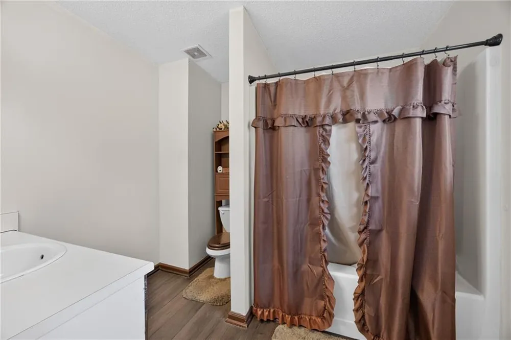 305 Bainbridge Circle Dallas, GA 30132
